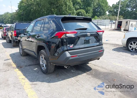 2024 Toyota Rav4 Xle z USA, uszkodzony, nr VIN 2T3W1RFV8RW309335